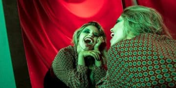 Exploring the Depths of Emotional Storytelling in Drama Reviews - Cover Image